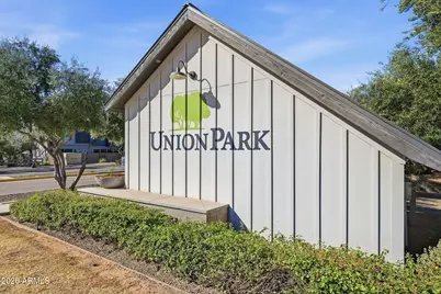 25632 N 20th Lane, Phoenix, AZ 85085 - Photo 31