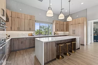 8002 E Williams Drive, Scottsdale, AZ 85255 - Photo 11