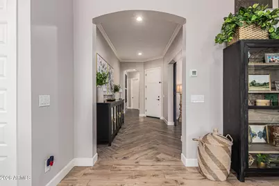 10745 E Evergreen Street, Mesa, AZ 85207 - Photo 9