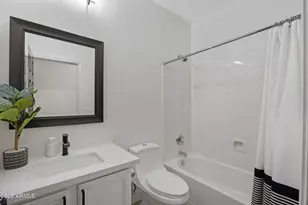 3458 E Robin Ln, Gilbert, AZ 85296 - Photo 15