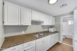 2238 E Taylor St, Phoenix, AZ 85006 - Photo 15