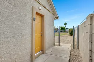2238 E Taylor St, Phoenix, AZ 85006 - Photo 33