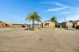 2238 E Taylor St, Phoenix, AZ 85006 - Photo 7