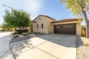 12887 W Fetlock Trail, Peoria, AZ 85383 - Photo 3