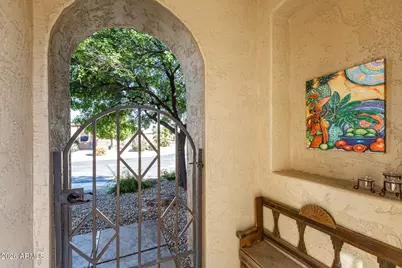 12887 W Fetlock Trail, Peoria, AZ 85383 - Photo 7