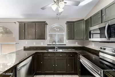 2421 N 125th Drive, Avondale, AZ 85392 - Photo 9