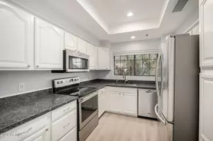 11515 N 91st St, Scottsdale, AZ 85260 - Photo 15