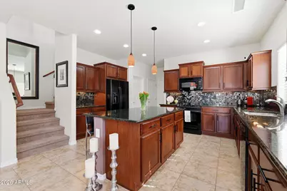 1965 W Busoni Place, Phoenix, AZ 85023 - Photo 9