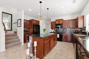 1965 W Busoni Pl, Phoenix, AZ 85023 - Photo 9