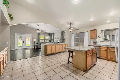 1634 E Carla Vista Drive, Gilbert, AZ 85295 - Photo 13