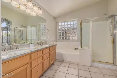 1634 E Carla Vista Drive, Gilbert, AZ 85295 - Photo 25