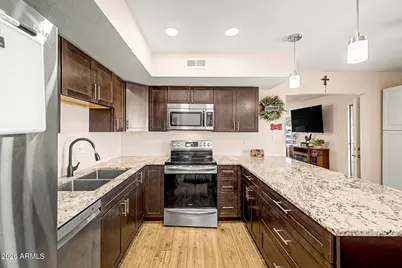 2737 W Junquillo Circle, Mesa, AZ 85202 - Photo 11