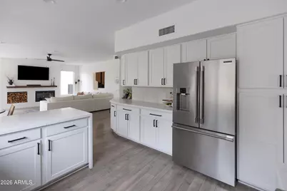 6735 E Gelding Drive, Scottsdale, AZ 85254 - Photo 25