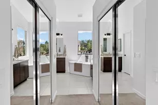 6735 E Gelding Dr, Scottsdale, AZ 85254 - Photo 37