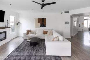 6735 E Gelding Dr, Scottsdale, AZ 85254 - Photo 21