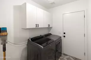 6735 E Gelding Dr, Scottsdale, AZ 85254 - Photo 29