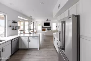 6735 E Gelding Dr, Scottsdale, AZ 85254 - Photo 11