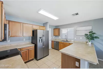 9818 W Quail Avenue, Peoria, AZ 85382 - Photo 11