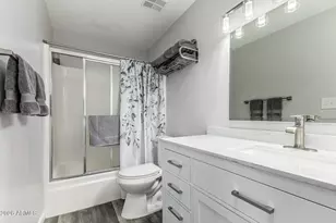 4722 E Ahwatukee Dr, Phoenix, AZ 85044 - Photo 23