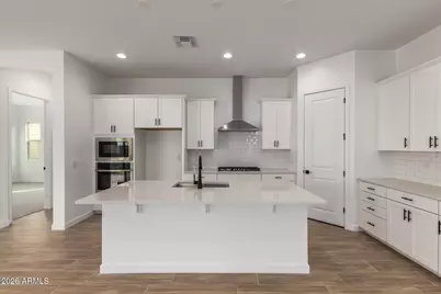 16964 W Desert Lane, Goodyear, AZ 85338 - Photo 7