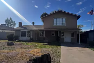 2323 E Mitchell Dr, Phoenix, AZ 85016 - Photo 1