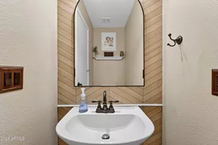 10824 W Lone Cactus Dr, Sun City, AZ 85373 - Photo 25