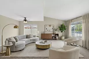 10824 W Lone Cactus Dr, Sun City, AZ 85373 - Photo 9