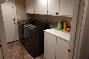 8729 W Columbine Dr, Peoria, AZ 85381 - Photo 11