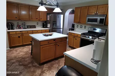 8729 W Columbine Drive, Peoria, AZ 85381 - Photo 7