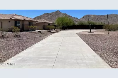 35219 N Ellsworth Avenue, San Tan Valley, AZ 85144 - Photo 9