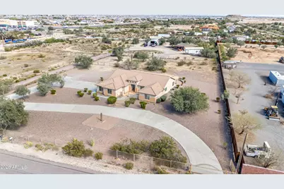 35219 N Ellsworth Avenue, San Tan Valley, AZ 85144 - Photo 3