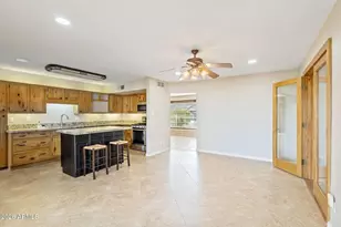 3007 N 84th Pl, Scottsdale, AZ 85251 - Photo 9