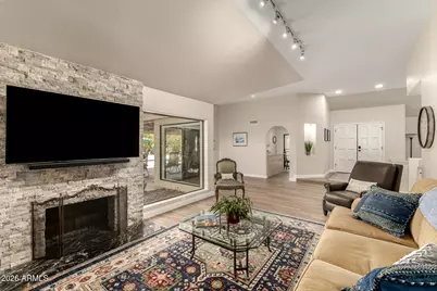 10010 E Sunnyslope Lane, Scottsdale, AZ 85258 - Photo 3