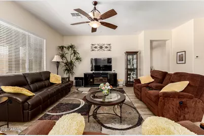 279 W Blue Lagoon Drive, Casa Grande, AZ 85122 - Photo 5