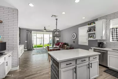 542 E Bamboo Lane, San Tan Valley, AZ 85140 - Photo 11