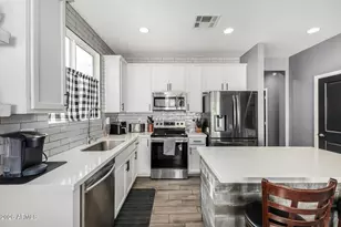 542 E Bamboo Ln, San Tan Valley, AZ 85140 - Photo 9