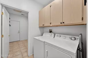 15720 W Clear Canyon Dr, Surprise, AZ 85374 - Photo 25