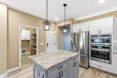 1556 S Chaparral Boulevard, Gilbert, AZ 85296 - Photo 9