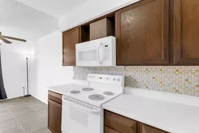 2221 W Farmdale Avenue #17, Mesa, AZ 85202 - Photo 9