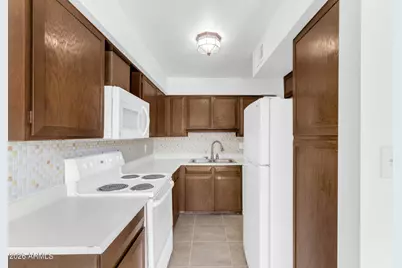 2221 W Farmdale Avenue #17, Mesa, AZ 85202 - Photo 1