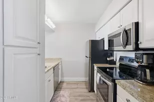 7625 E Camelback Rd, Scottsdale, AZ 85251 - Photo 9