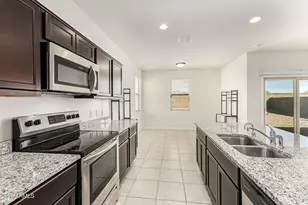 16665 N Luna Dr, Maricopa, AZ 85138 - Photo 7