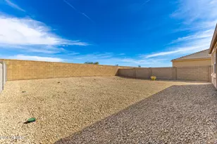 16665 N Luna Dr, Maricopa, AZ 85138 - Photo 19