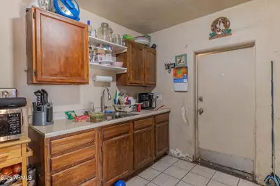 2916 E Monroe Street, Phoenix, AZ 85034 - Photo 11