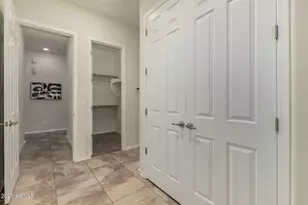 1630 W Blaylock Dr, Phoenix, AZ 85085 - Photo 23