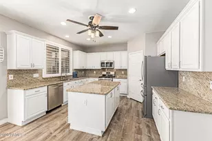 3341 W Twain Ct, Anthem, AZ 85086 - Photo 9