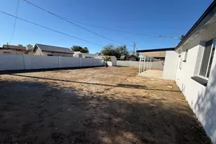 3471 E Delcoa Dr, Phoenix, AZ 85032 - Photo 13