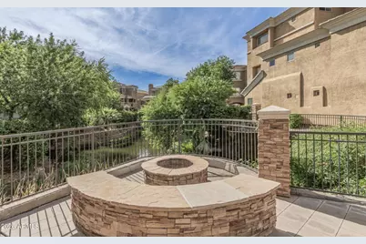 4644 N 22nd Street #2032, Phoenix, AZ 85016 - Photo 7