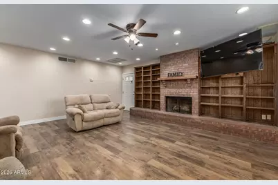 1308 S Spur --, Mesa, AZ 85204 - Photo 9