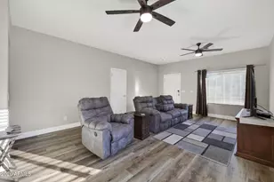 820 W Burkhalter Dr, San Tan Valley, AZ 85143 - Photo 5